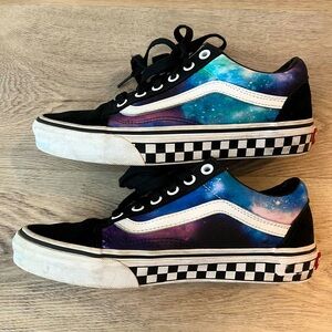 Custom Vans Old Skool sneakers